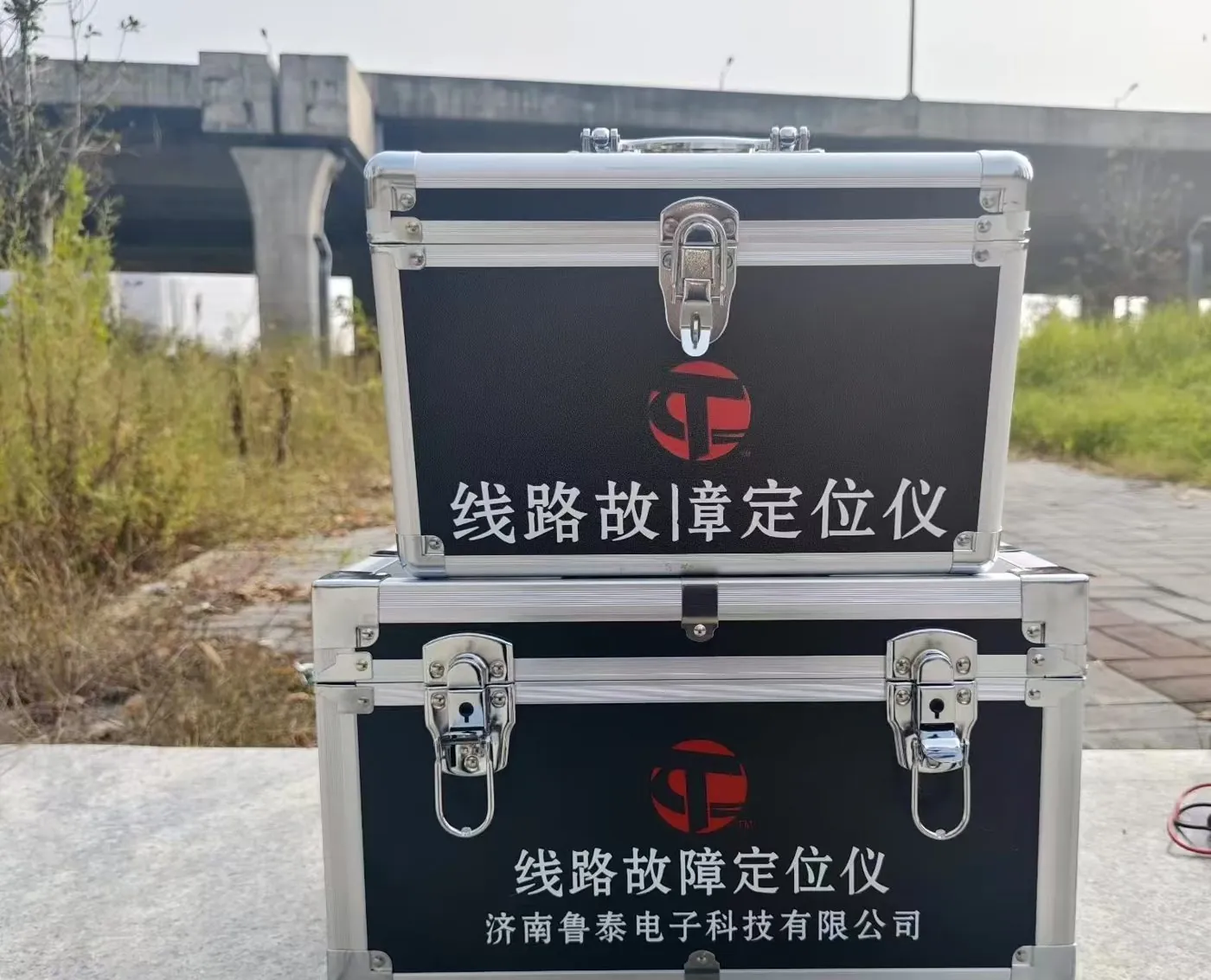 电缆故障定位仪(放炮机) 实拍